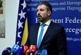 Stojanović o Vučiću: Očigledno je mnogo teže izgovoriti država Bosna i Hercegovina