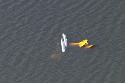 TRAGEDIJA NA FLORIDI: Sudar dva aviona, ima i poginulih (VIDEO)