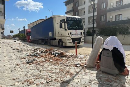 Pomozi.ba: U turski Hatay stigla pomoć iz Bosne i Hercegovine