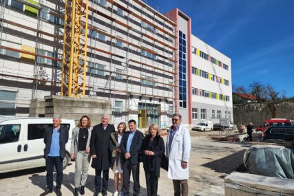 Predsjedavajuća Krišto posjetila SKBM i obišla gradilište nove zgrade mostarske Pedijatrije