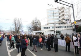 Građani rekli svoje, završeni protesti ispred OHR-a: Pogledajte šta smo zabilježili