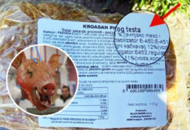 Na takmičenju u Srbiji bošnjačkoj djeci davali kroasane sa svinjetinom