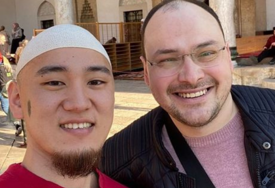 Mladić iz Japana primio islam i doselio u BiH. Ovo je njegova priča