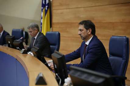 Srušena hitna procedura usvajanja budžeta, sjednica se nastavlja sutra