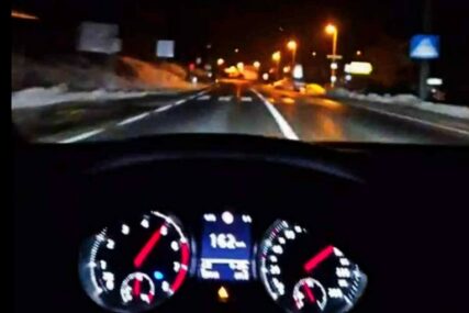 Divljanje karlovačkom ulicom više od 160 km/h (VIDEO)