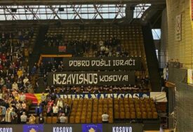 BH Fanaticosi u Mejdanu podigli parolu: Dobro došli igrači nezavisnog Kosova!