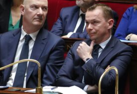 Francuski ministri dobili uputstvo da se ne pojavljuju u javnosti, osim ako je neophodno