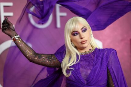Pukla tikva: Lady Gaga opet solira!