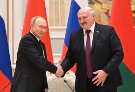 SAD: Nema naznaka da će Rusija koristiti nuklearno oružje raspoređeno u Bjelorusiji