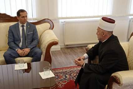 Muftija bihaćki Kudić: Ramazan nas treba duhovno ojačati