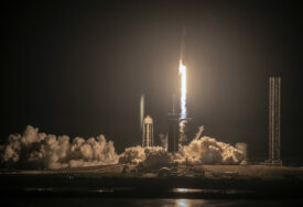 SpaceX lansira najveću raketu u historiji, obezbijeđen prenos preko interneta