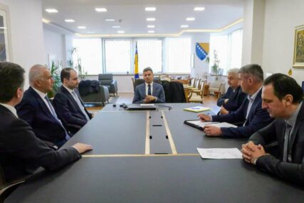 Novalić u Vladi Federacije razgovarao sa međunarodnim investitorima