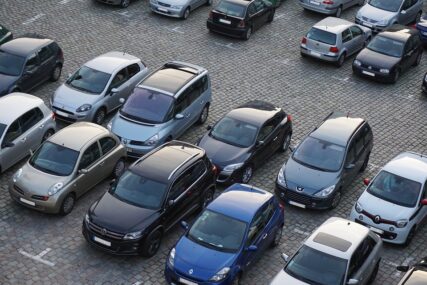 Gradsko vijeće Tuzla: Nema više besplatnog parkiranja nedjeljom
