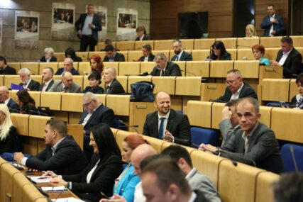 Većina u Parlamentu FBiH još bez dogovora o izboru sudije Ustavnog suda BiH