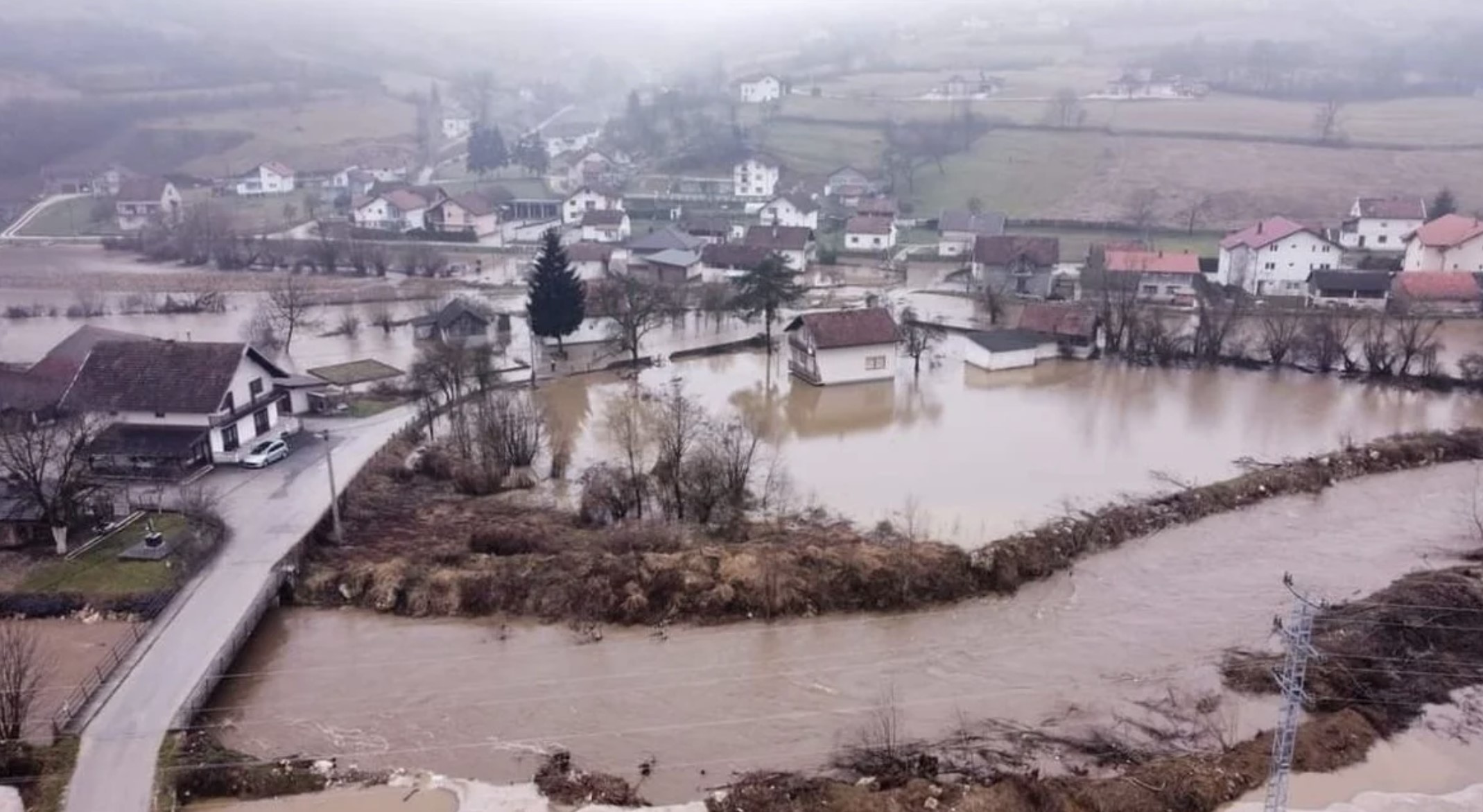 Zbog kiše i topljenja snijega Velike poplave na području Travnika i