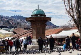 Turisti obilaze znamenitosti glavnog grada BiH