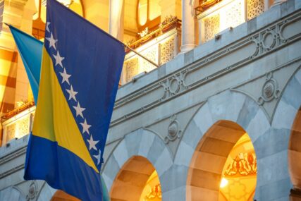 Na čemu se bazira vanjska politika Bosne i Hercegovine?