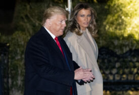 Trump: Melaniji je jako teško zbog mog suđenja