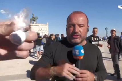 Diler u direktnom TV prijenosu pokazao vrećicu kokaina