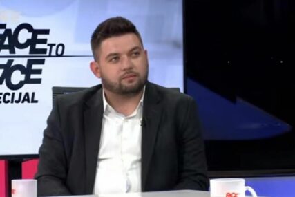 Uzunović: Nudili su mi dva miliona u kešu da ne glasam za ovu Vladu