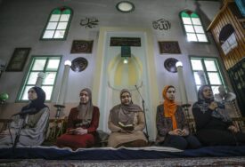 Stoljetna tradicija učenja hafiske ženske mukabele u Sarajevu