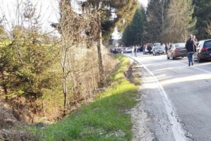 Nova nesreća na bh. putevima: Više osoba povrijeđeno u sudaru tri vozila kod Olova