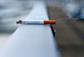 Njemačka priprema još veće kazne: Za bačeni opušak od cigareta kazna od 250 eura