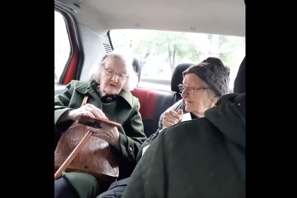 OVO SE RIJETKO VIĐA! Emotivna ispovijest taksiste koji nije naplatio vožnju bakama (VIDEO)