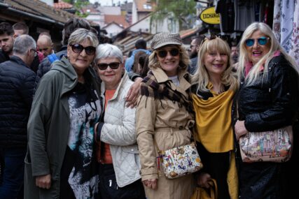 Građani Sarajeva se priremaju za prvomajske praznike, u gradu i veliki broj turista