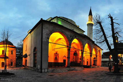 Centralni program povodom noći Lejletu-l-kadr večeras u Gazi Husrev-begovoj džamiji u Sarajevu