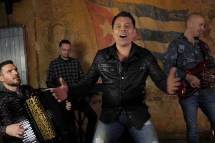 Alen Hrbinić predstavio novu pjesmu "Ljubavi stare" koju potpisuje hitmejker Dino Muharemović