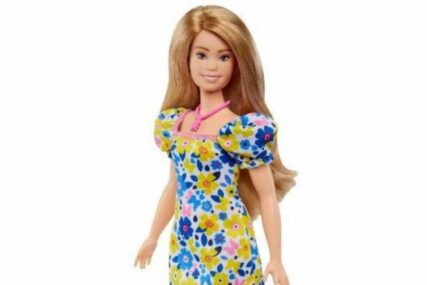 Uskoro u prodaji Barbie s downowim sindromom