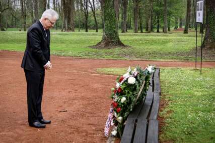 Ambasador Murphy odao počast žrtvama Jasenovca: "Svima nama, posebno čelnicima BiH, dužnost je priznati činjenice"
