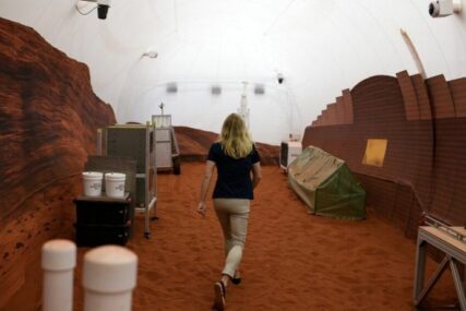 NASA predstavila kuću za simulaciju života na Marsu (VIDEO)