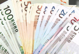 Uposlenice banke u Čakovcu lažnim štednjama oštetile banku za oko 1,8 miliona eura