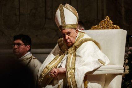 Papa Franjo predvodio misu: Osudio je "ledene vjetrove rata" i druge nepravde