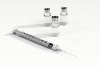 Revolucionarni napredak u medicini: Najavljena vakcina protiv raka do 2030.
