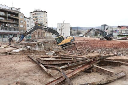 Iz firme "The Place d.o.o." za Bosnainfo: I mi se pitamo šta će u budućnosti biti s lokacijom srušene Stare električne centrale (FOTO)
