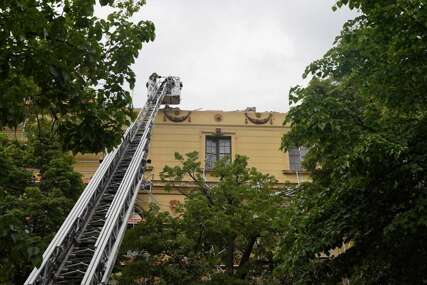 Zagreb: Nisu se srušile samo skele nego i dio zgrade iz 19. stoljeća