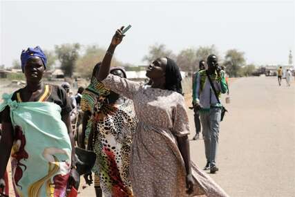 NE PRESTAJE RATNI PAKAO: 200.000 ljudi pobjeglo iz Sudana