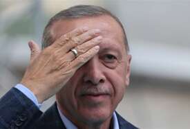 Erdogan: Teroristi nikada neće uspjeti da uruše mir u Turskoj