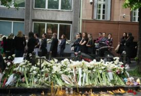 Protest roditelja djece ubijene u 'Ribnikaru' u Beogradu