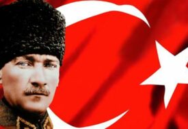 Rođen Mustafa Kemal Ataturk, prvi predsjednik moderne Turske