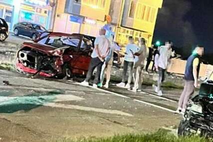 Teška saobraćajna nesreća kod Bijeljine: Poginula jedna osoba, a tri povrijeđene