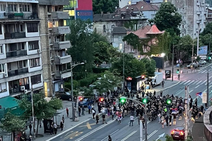 Protest ispred ambasade Njemačke u Beogradu zbog sukoba na sjeveru Kosova