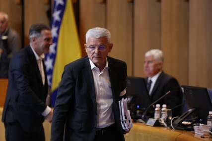 Delegati u Domu naroda PSBiH se zalažu za rješavanje problema BHRT-a