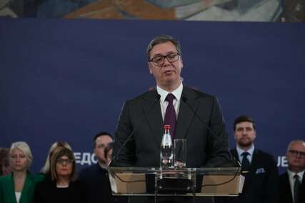 Završen miting: Vučić poručio da od sutra nije više predsjednik SNS-a, nego "svih građana"