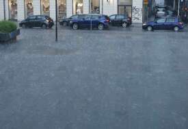 Snažan pljusak "rashladio" Sarajevo, pala temperatura zraka