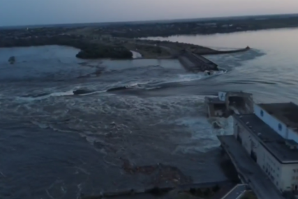 Uništena velika brana kod Hersona: Naređena evakuacija stanovništva (Video)