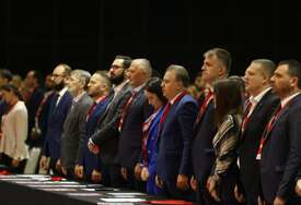 SDP BiH: Neustavni pokušaj smjene Vlade USK upozorenje za državu